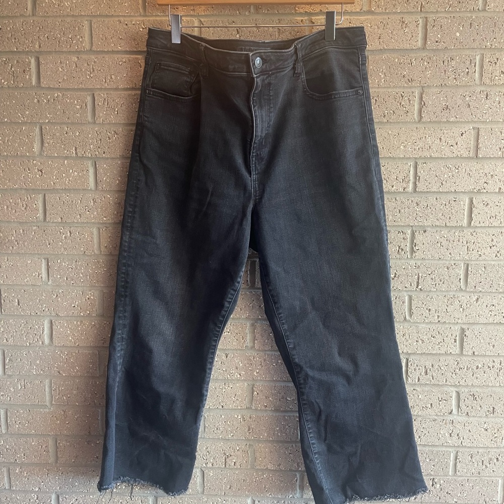 American Eagle Outfitters Women's Black Cropped Ankle Jeans